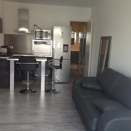 Apartment Flore *